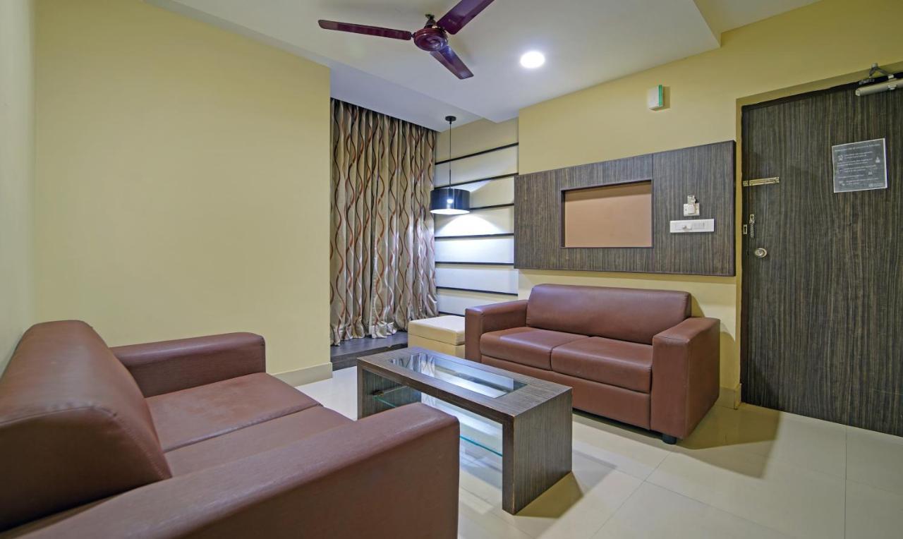 โอโย ทาวน์เฮาส์ 508 เลควิว พาร์ค Hotel เชนไน ภายนอก รูปภาพ