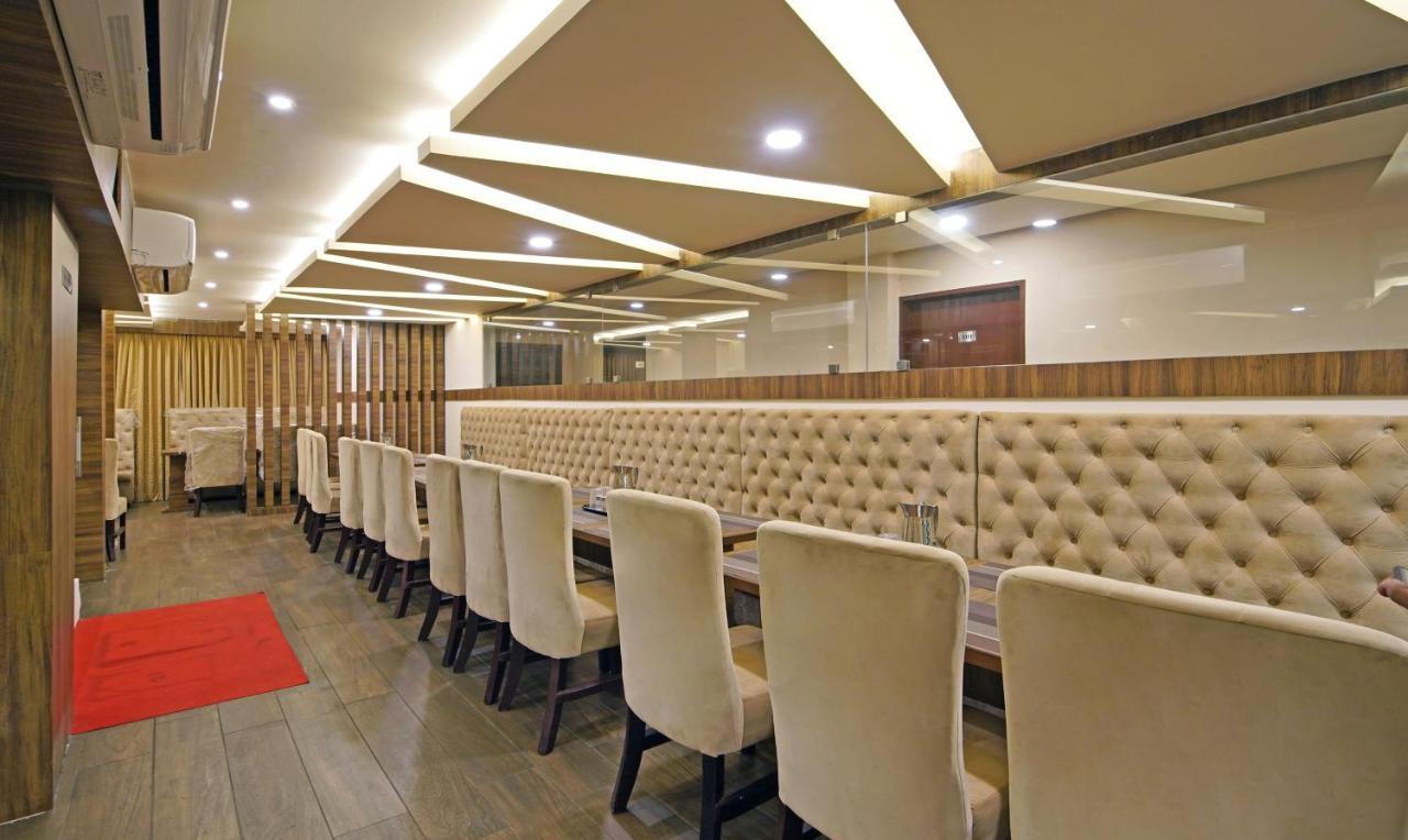 โอโย ทาวน์เฮาส์ 508 เลควิว พาร์ค Hotel เชนไน ภายนอก รูปภาพ
