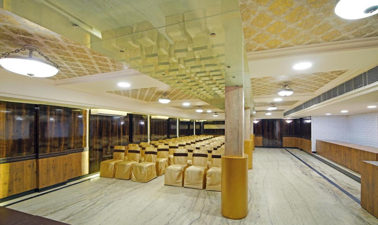 โอโย ทาวน์เฮาส์ 508 เลควิว พาร์ค Hotel เชนไน ภายนอก รูปภาพ