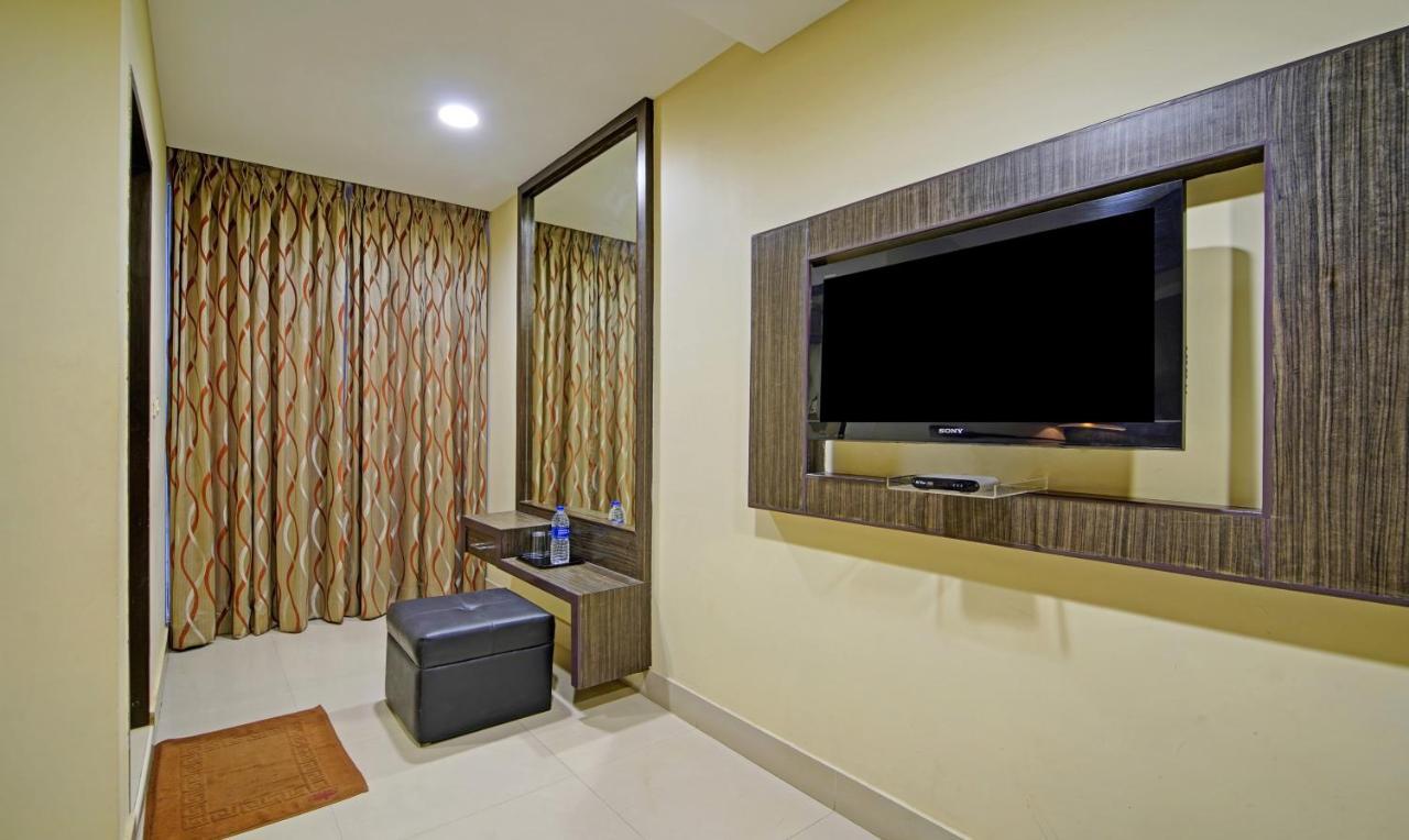 โอโย ทาวน์เฮาส์ 508 เลควิว พาร์ค Hotel เชนไน ภายนอก รูปภาพ