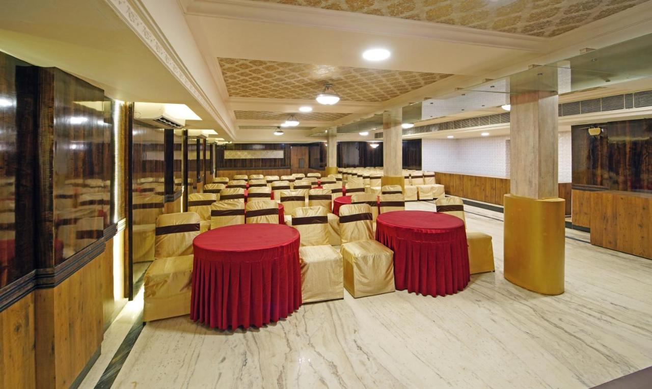 โอโย ทาวน์เฮาส์ 508 เลควิว พาร์ค Hotel เชนไน ภายนอก รูปภาพ